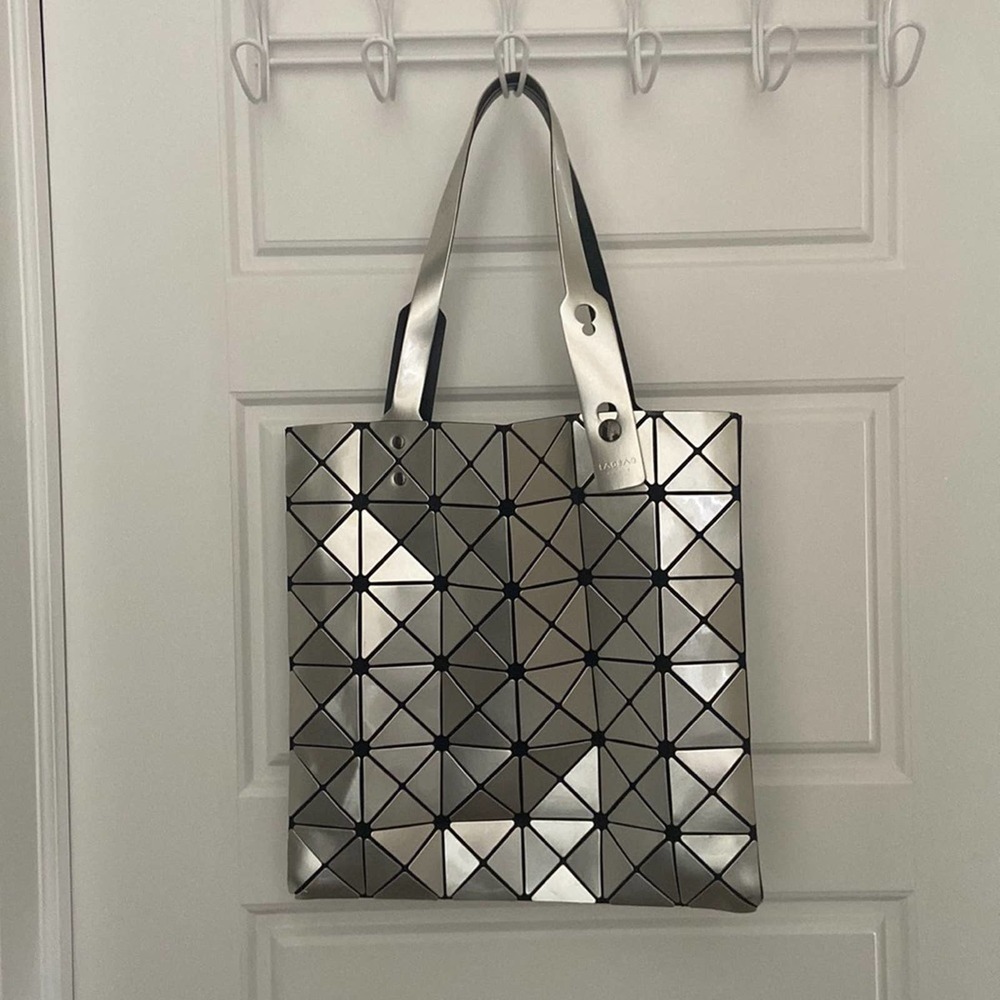 Bao Bao Issey Miyake Silver Tote Bag - Picture 1 of 3